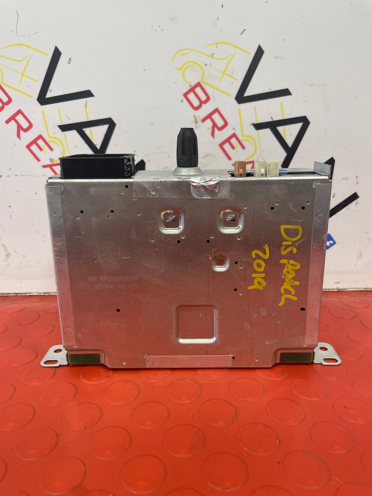 Citroen Dispatch/Peugeot Expert/Toyota Proace RADIO STEREO HEAD UNIT 2019-2024 P/N 9828709480