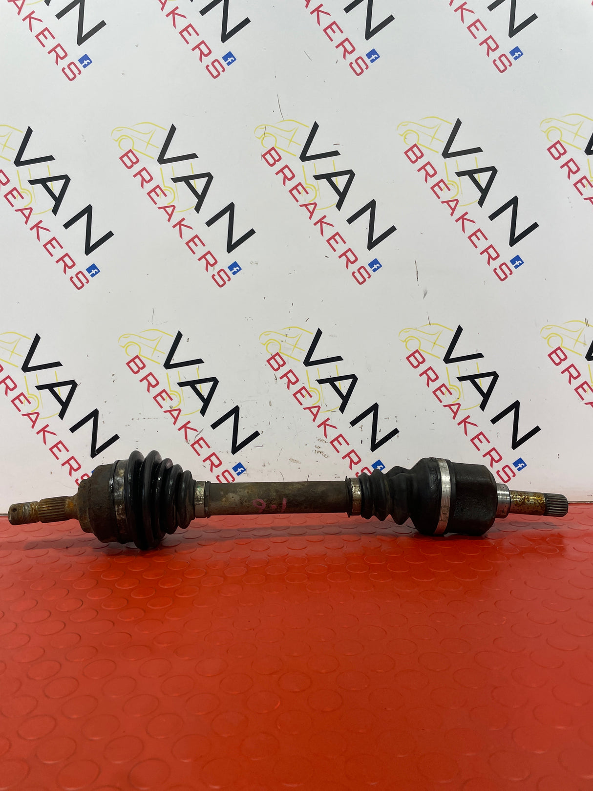 Vauxhall Vivaro/Renault Trafic PASSENGER DRIVESHAFT 1.6L DIESEL 6 SPEED MANUAL MK2 Driveshaft (short) P/N 93453896