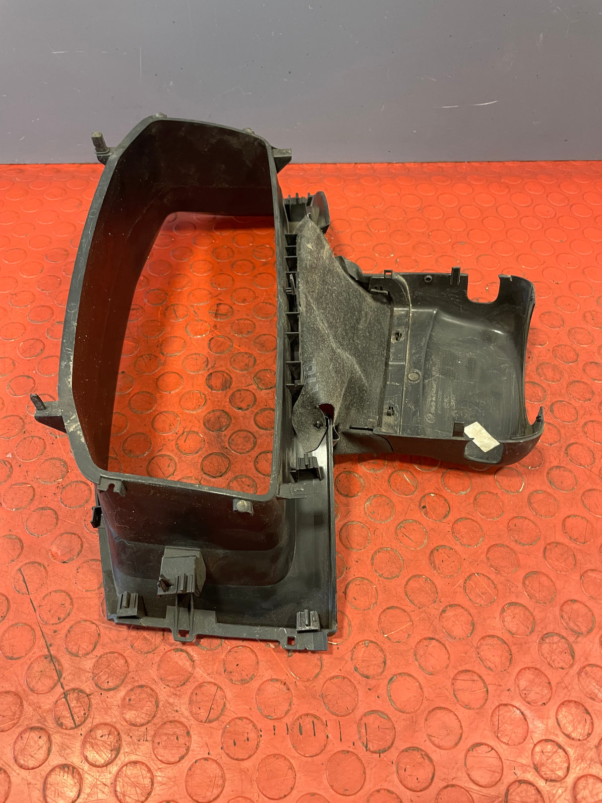 Volkswagen Transporter T6 INSTRUMENT CLUSTER SURROUND TRIM 2015-2019 P/N 7E2857054