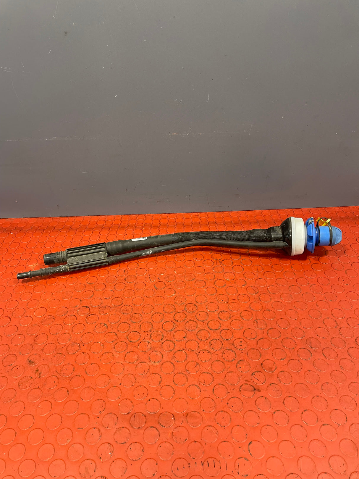 Ford Transit Mk8/Transit Custom AdBlue FILLER PIPE 2016-2023 2.0 P/N F27437EB - 2