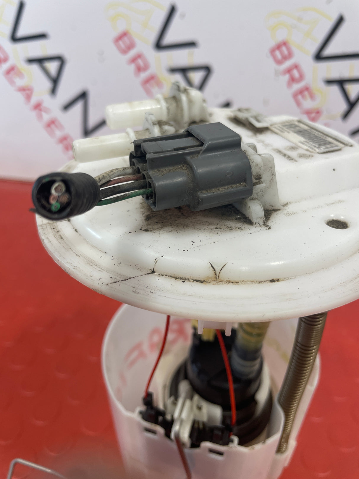 Renault Trafic/Vauxhall Vivaro/Nissan NV300 1.6 DCi FUEL SENDER PUMP 2014-2019 P/N 172021036R