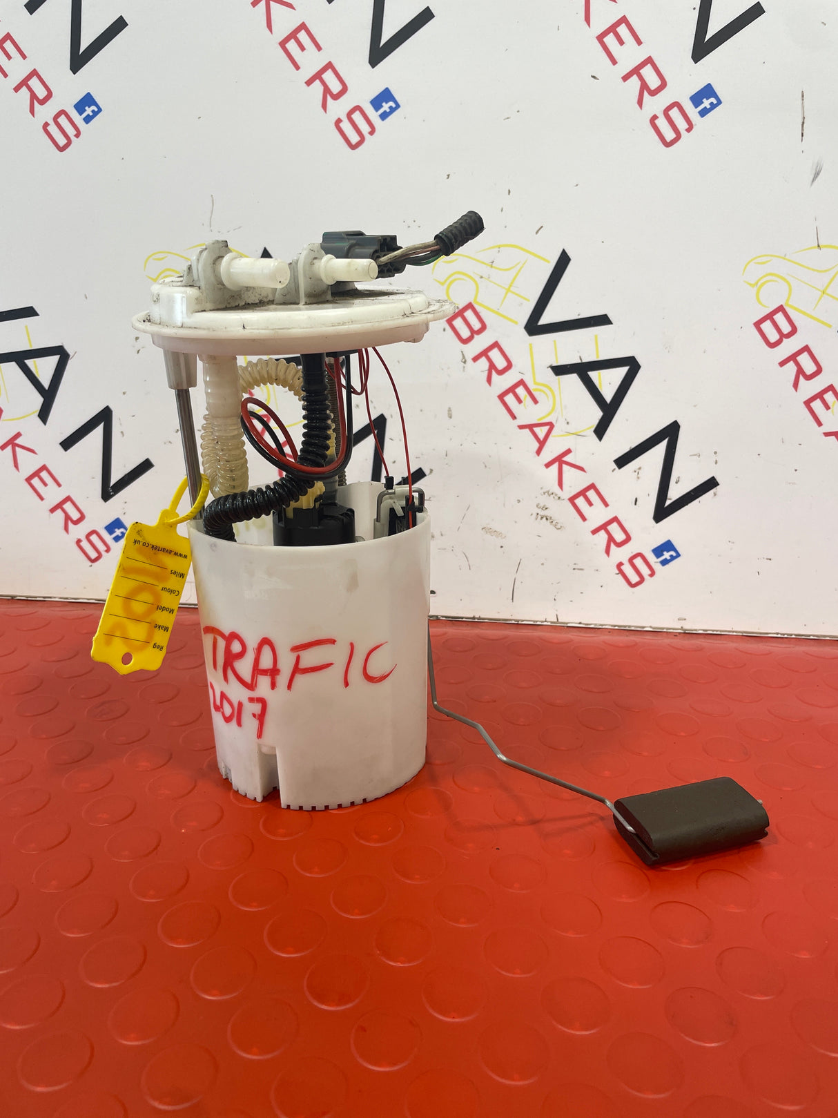Renault Trafic/Vauxhall Vivaro/Nissan NV300 1.6 DCi FUEL SENDER PUMP 2014-2019 P/N 172021036R