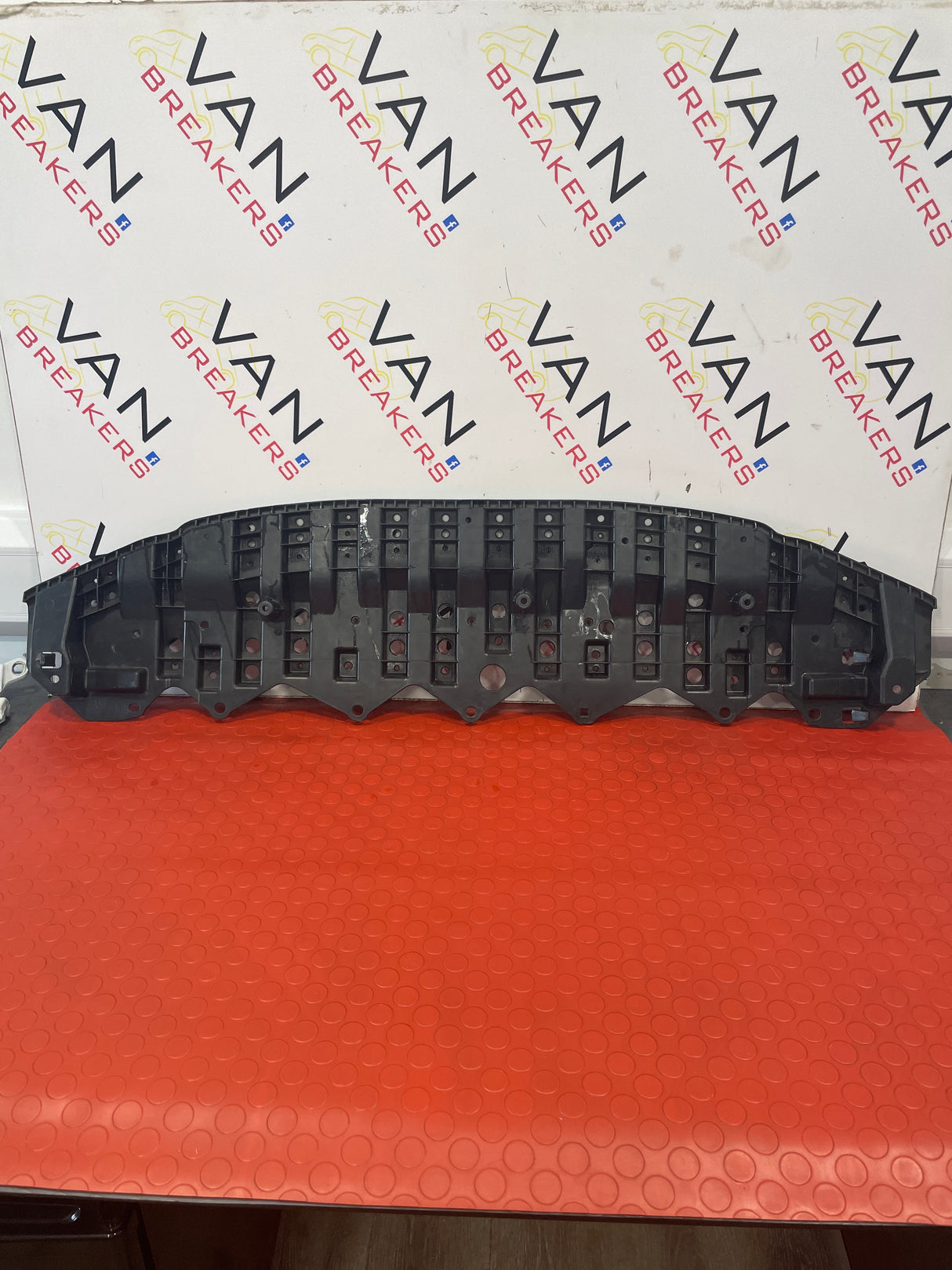 Citroen Dispatch/ Peugeot Expert/ Toyota Proace/ Vauxhall Vivaro(19) FRONT BUMPER SKID PLATE/ UNDER TRAY 2018-2023 P/N 526180D040