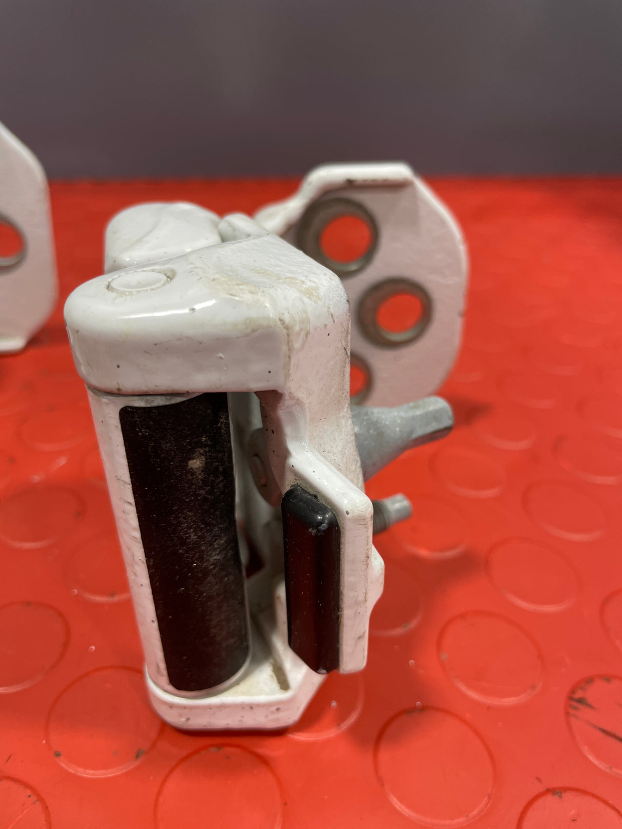 Ford Transit MK8 REAR DOOR HINGES Upper and Lower Pair White 2016-2023 P/N HK31V429A15