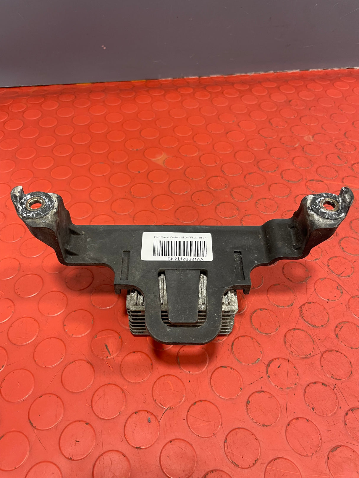 Ford Transit Custom GLOW PLUG RELAY WITH BRACKET 2.2 2013-2016 P/N BK2112B681AA