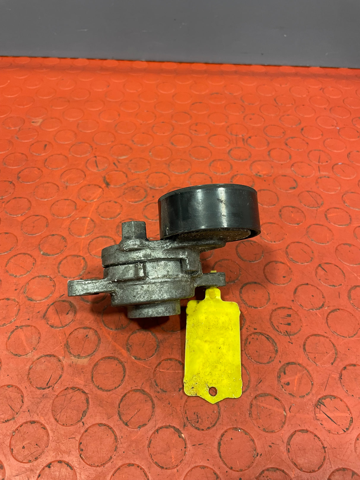 Citroen Relay/Peugeot Boxer/Fiat Ducato AUXILIARY BELT TENSIONER 2.0 2008-2019 P/N 9826368080 - 1