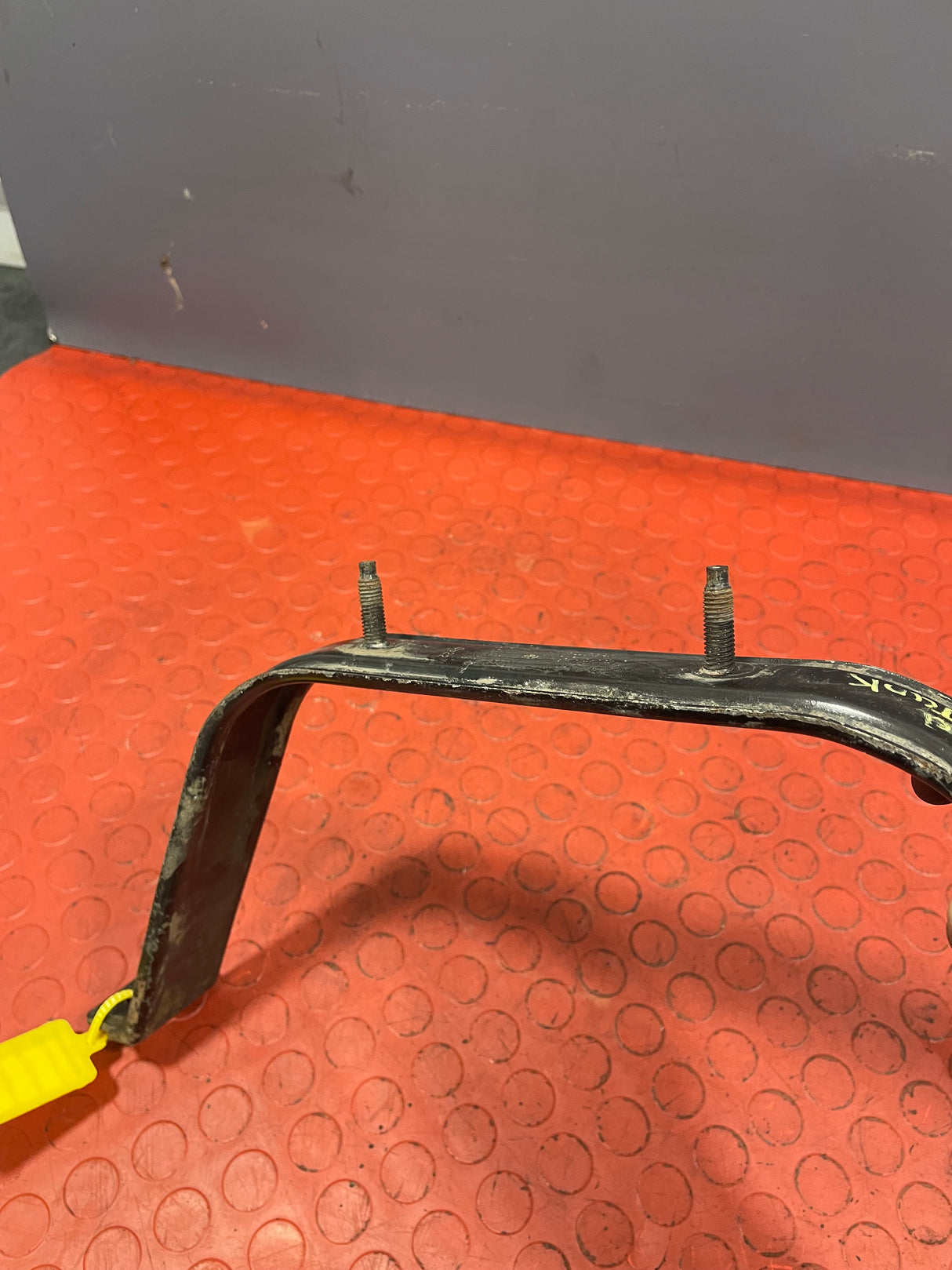 Ford Ranger FUEL TANK STRAP 2011-2019 P/N JB3G9054BA