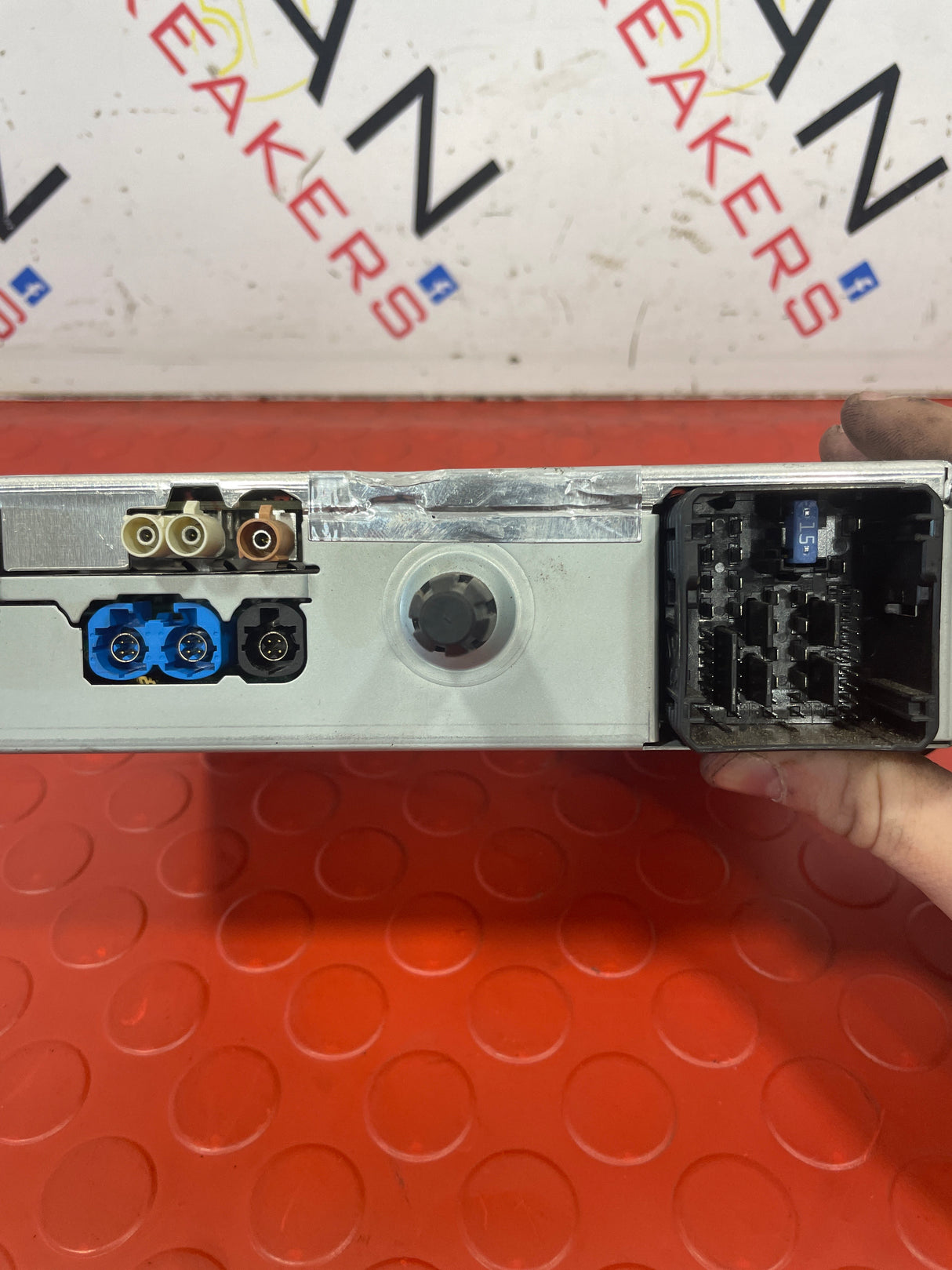 Citroen Dispatch/Peugeot Expert/Toyota Proace RADIO STEREO HEAD UNIT 2019-2024 P/N 9828709480
