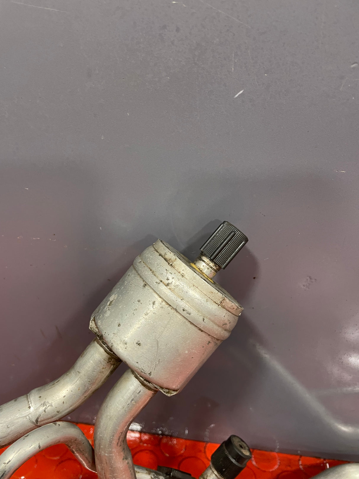 Citroen Berlingo/Peugeot Partner AIR CON PIPES (PAIR) 2008-2018 1.6 P/N 9681693180 3 pin