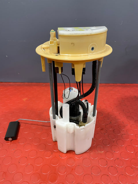 Citroen Berlingo/Peugeot Partner/Vauxhall Combo/Toyota Proace City 1.5 FUEL SENDING UNIT 2019-2024 P/N 9809359380 / 100115562AF