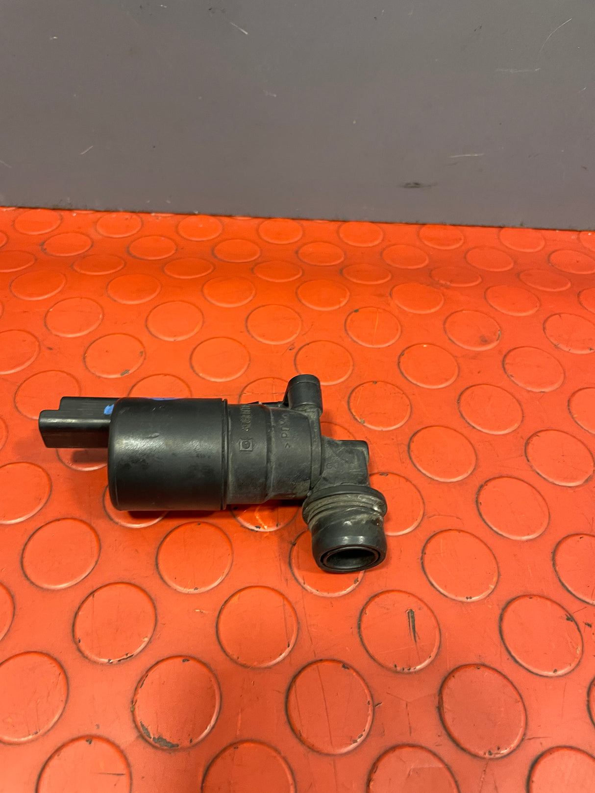 Citroen Dispatch/Peugeot Partner/Vauxhall Vivaro/Toyota Proace/Fiat Scudo WINDSCREEN WASHER ELECTRIC WATER PUMP 2008-2016 P/N 21416900