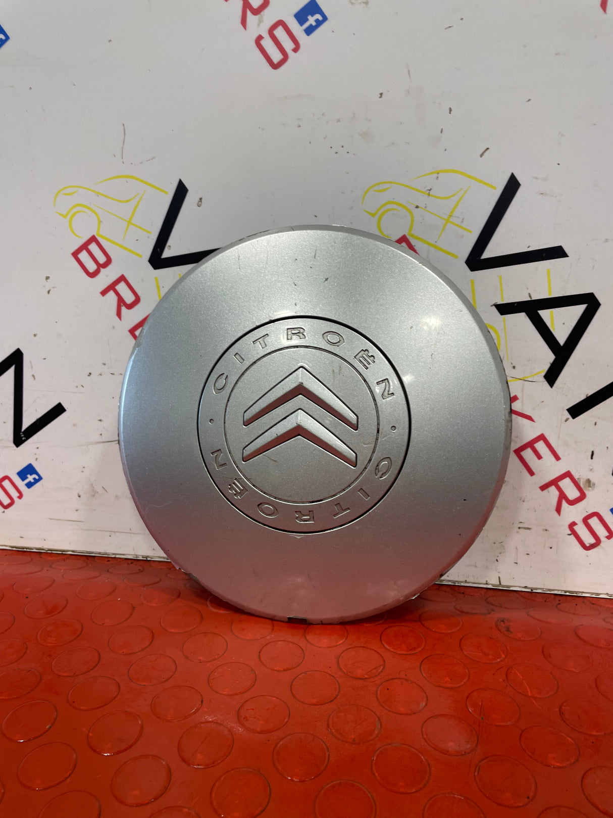 Citroen Dispatch Mk2 WHEEL CENTER CAP 2010-2018 P/N 9658036380