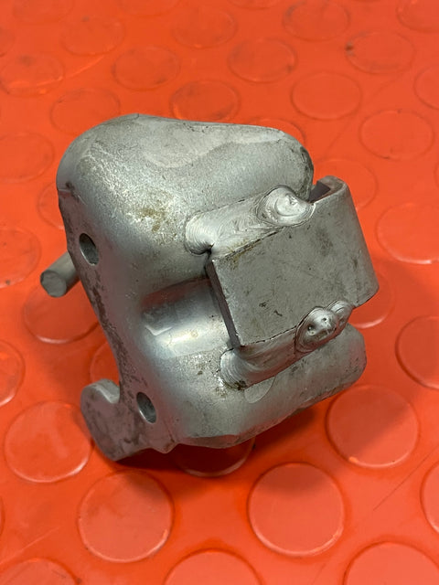 Citroen Berlingo/Peugeot Partner/Vauxhall Combo/Toyota Proace City INJECTOR PUMP BRACKET 1.5 HDI 2017-2024 P/N 98310966