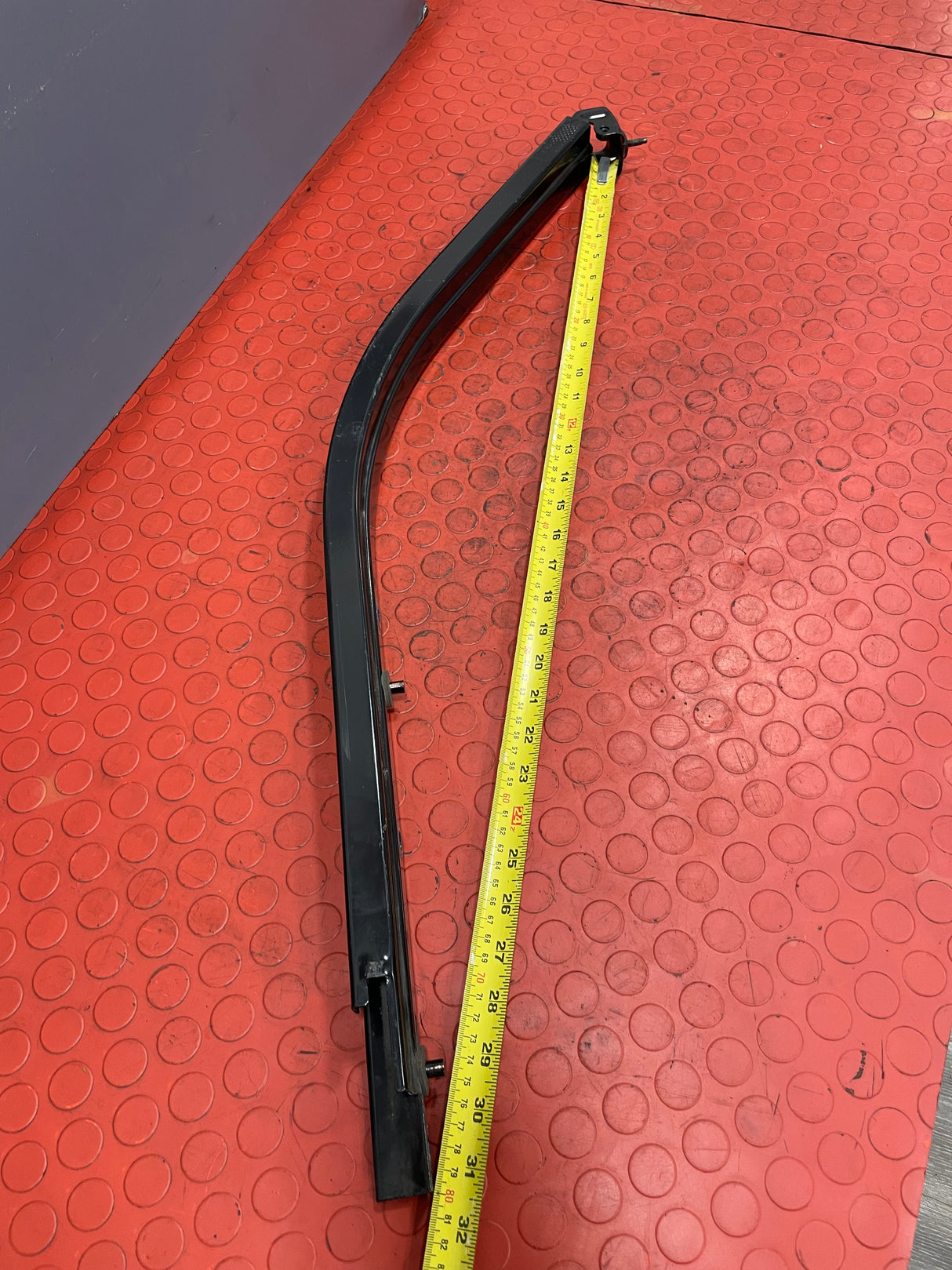 Citroen Berlingo SLIDING DOOR LOWER RAILING Passenger's Side 2019-2024 P/N 9816966680