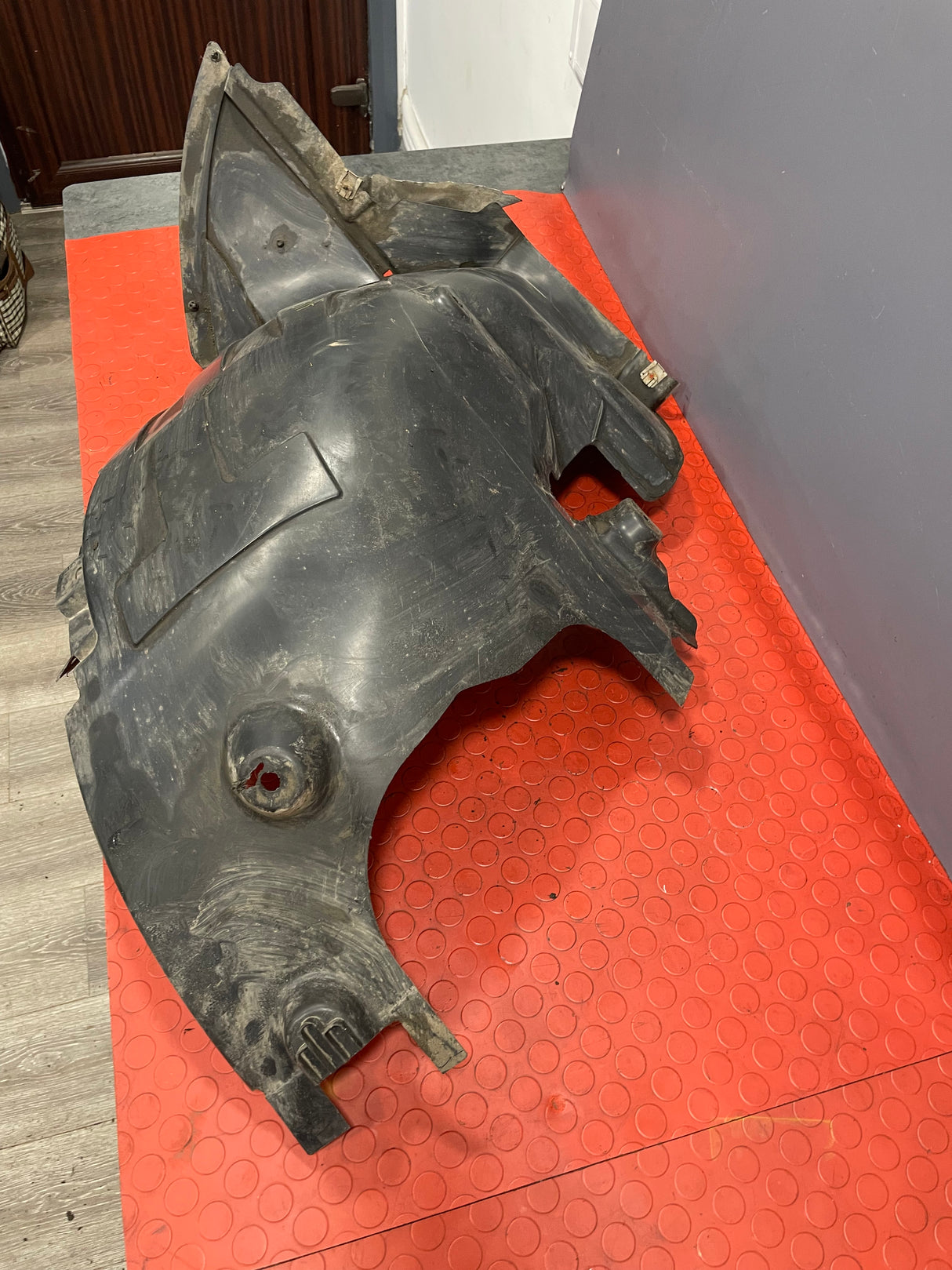 Mercedes Sprinter FRONT WHEEL ARCH Passenger's Side N/S 2019 RWD/AWD P/N A9106840000