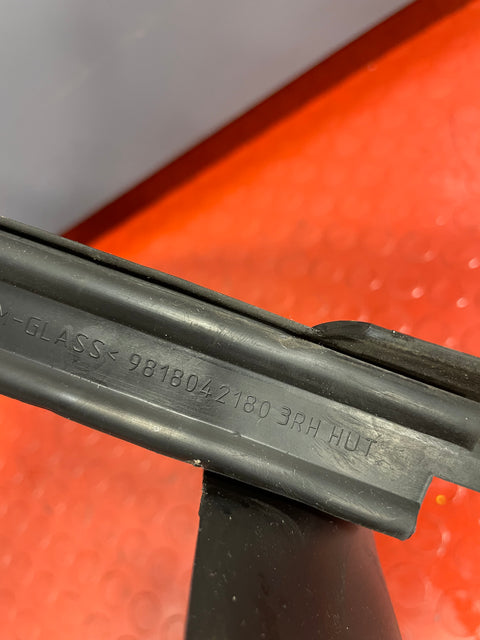 Citroen Berlingo/Peugeot Partner/Vauxhall Combo/Toyota Proace City QUARTER GLASS WINDOW Driver Side  2019-2024 P/N 9818042180