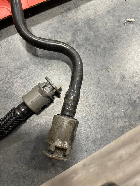 Citroen Berlingo/Peugeot Partner/Toyota Proace City/Vauxhall Combo COMPLETE FUEL LINE PIPES 1.5 HDI 2019-2024 P/N 9829049780 / 9819959180