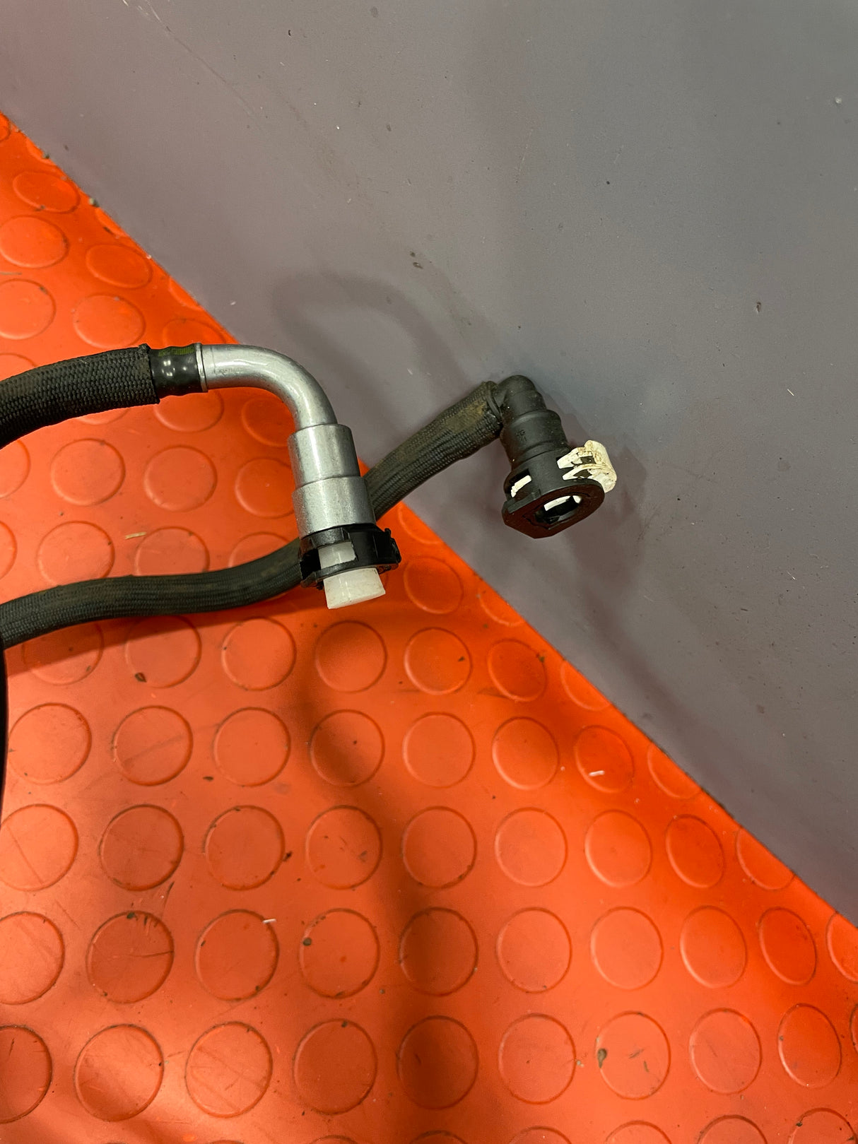 Citroen Berlingo/Peugeot Partner/Toyota Proace City/Vauxhall Combo COMPLETE FUEL LINE PIPES 1.5 HDI 2019-2024 P/N 9829049780 / 9819959180