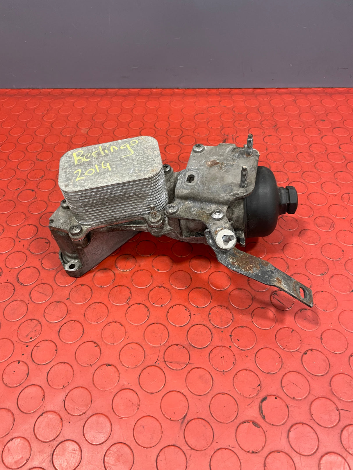 Citroen Berlingo,Peugeot Partner OIL FILTER HOUSING & OIL COOLER 2008-2016 P/N 9687847480