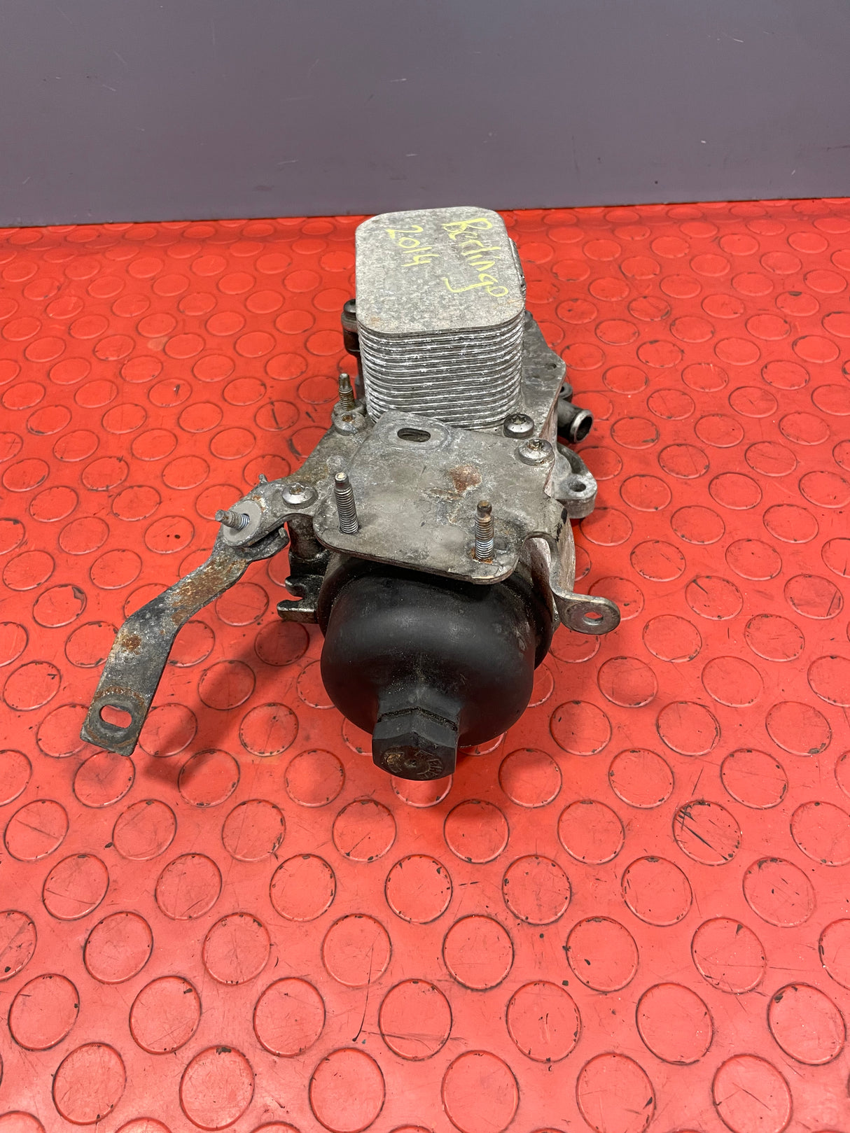 Citroen Berlingo,Peugeot Partner OIL FILTER HOUSING & OIL COOLER 2008-2016 P/N 9687847480