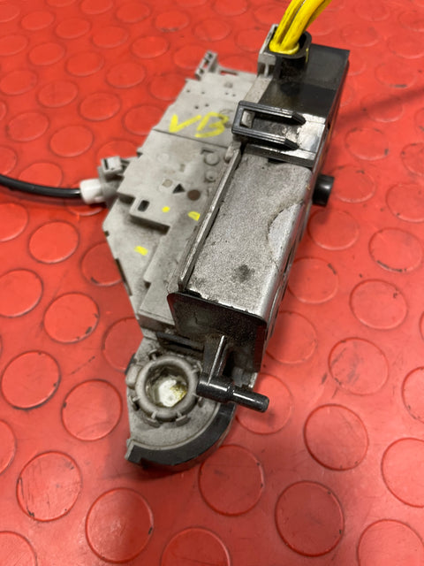 Citroen Dispatch/Peugeot Expert/Vauxhall Vivaro/Toyota Proace City/Fiat Scudo REAR DOOR LOCK MECHANISM (6 Pins) 2008-2016 P/N 9681336280