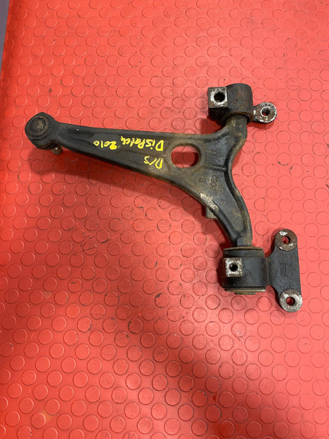 Citroen Dispatch/Peugeot Expert/Vauxhall Vivaro/Toyota Proace/Fiat Scudo WISHBONE CONTROL ARM Driver Side Right 2008-2016 P/N 3520R8 - 1 / R0052