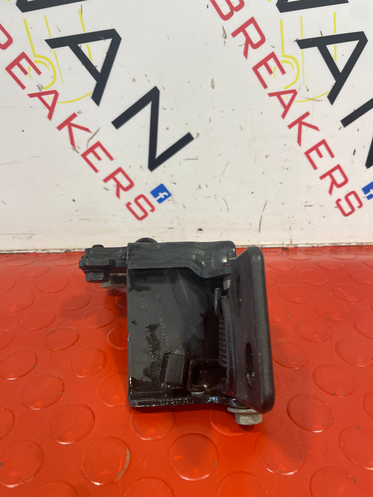 Ford Transit MK8 LEFT SIDE SLIDING DOOR HINGE ROOLER MIDDLE P/N BK31V268K35AE