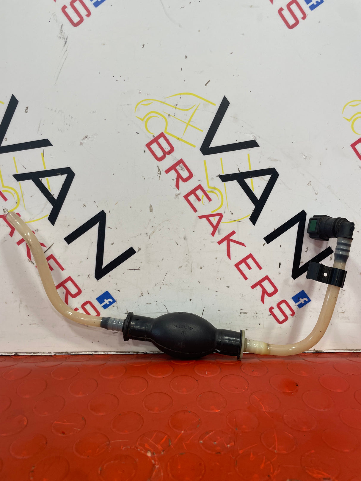 Renault Kangoo II SIPHON HOSE P/N 8200683525