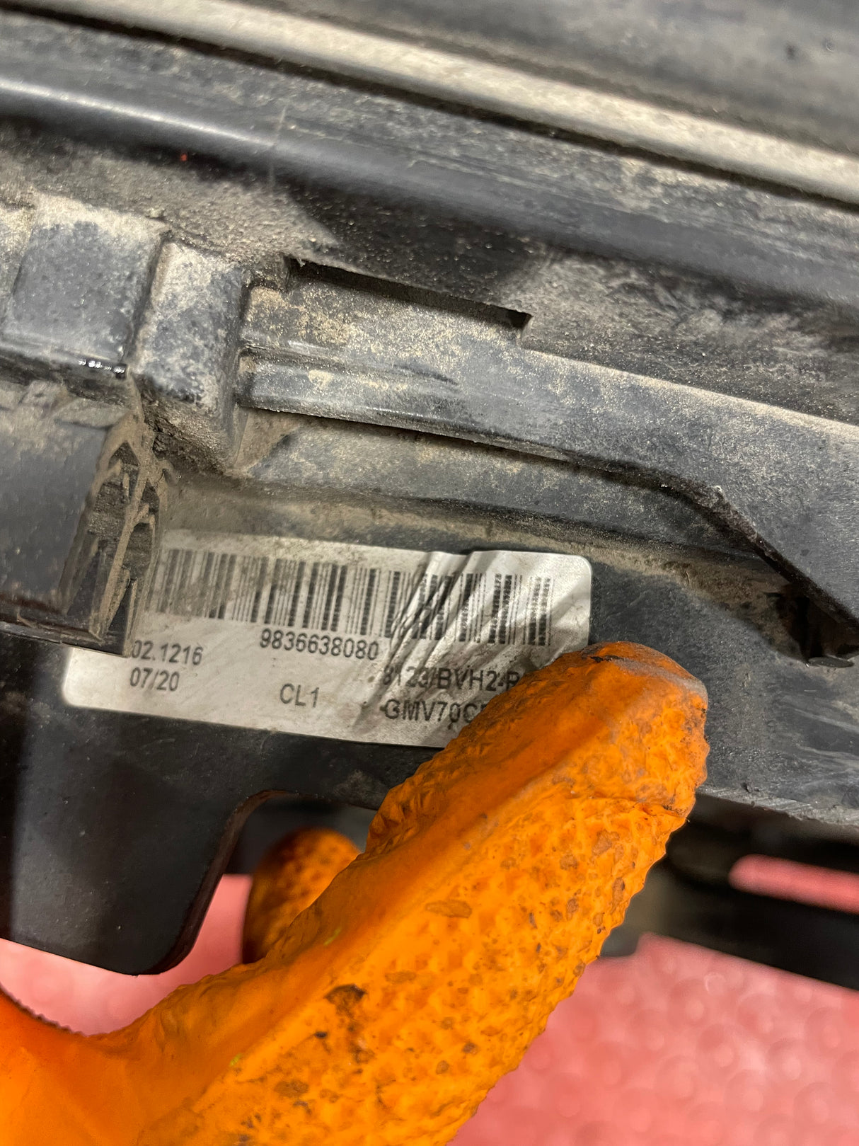 Citroen Berlingo/Peugeot Partner/Vauxhall Combo/Toyota Proace City RADIATOR COOLING FAN ASSEMBLY w/ RESISTOR P/N 9836638080 / 9829220580