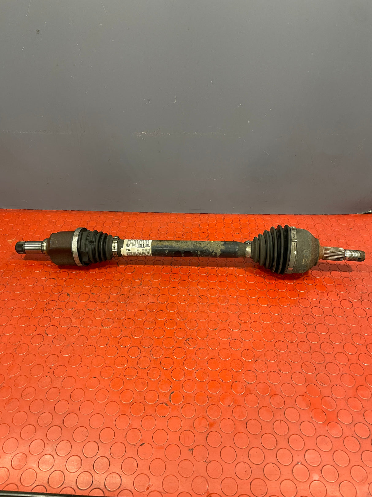 Citroen Dispatch/Peugeot Expert/Vauxhall Vivaro/Toyota Proace/Fiat Scudo DRIVESHAFT Passenger Side 2016-2024 P/N 9820048180 - 1