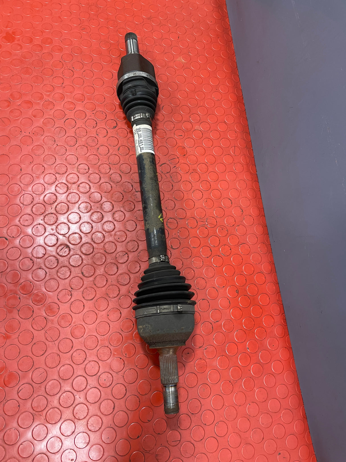 Citroen Dispatch/Peugeot Expert/Vauxhall Vivaro/Toyota Proace/Fiat Scudo DRIVESHAFT Passenger Side 2016-2024 P/N 9820048180 - 1