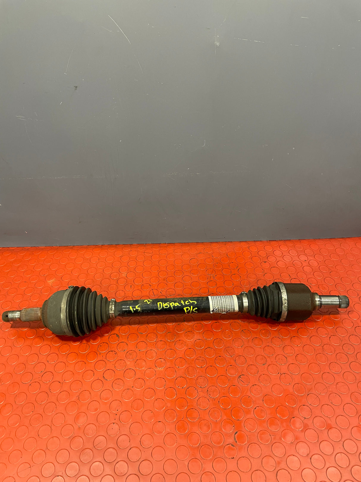 Citroen Dispatch/Peugeot Expert/Vauxhall Vivaro/Toyota Proace/Fiat Scudo DRIVESHAFT Passenger Side 2016-2024 P/N 9820048180 - 1