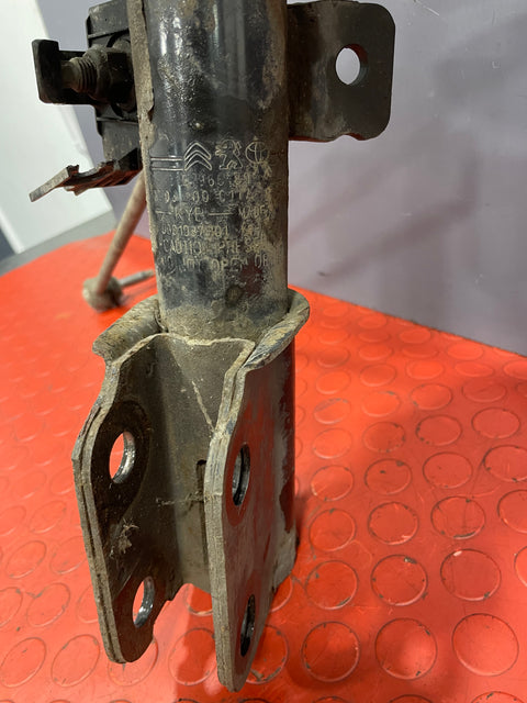 Citroen Dispatch/Peugeot Expert/Toyota Proace/Fiat Scudo COMPLETE FRONT SHOCK ABSORBER w/ STABILIZER LINK DRIVER's 2016-2023 P/N 9821596780 - 1