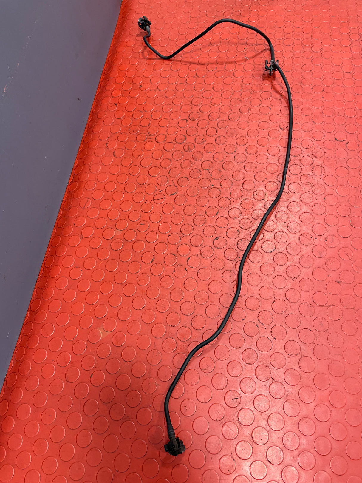 Vauxhall Vivaro/Citroen Dispatch/Peugeot Expert/Toyota Proace/Fiat Scudo EXPANSION BOTTLE PIPE NO. 5 P/N 9818468680