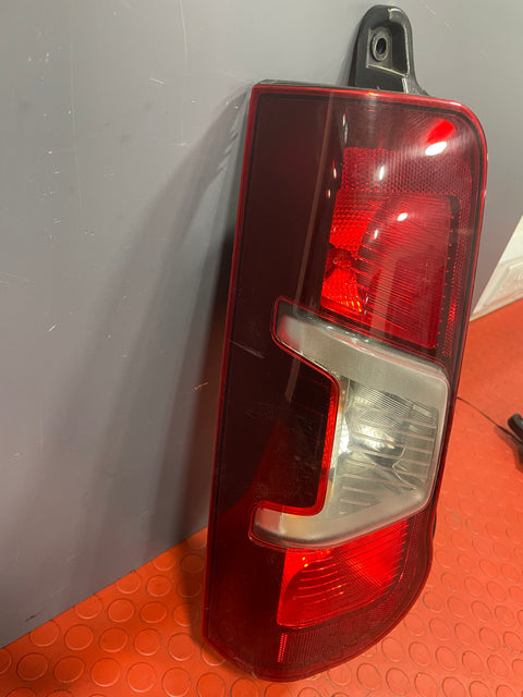 Citroen Berlingo/Peugeot Partner/Vauxhall Combo/Toyota Proace City PASSENGER'S SIDE TAILLIGHT 2019-2024  P/N 9819235880-1