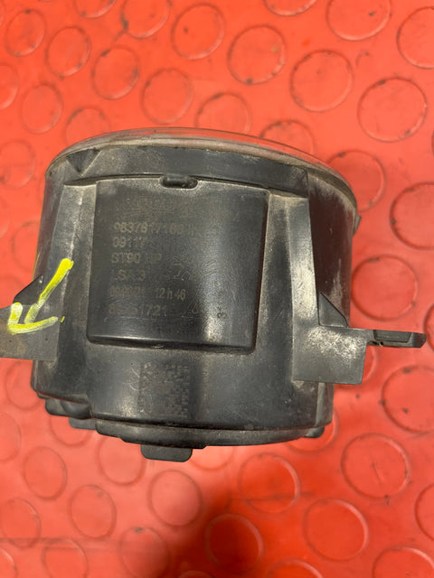 Citroen Berlingo/Peugeot Partner/Vauxhall Combo/Toyota Proace City FOG LIGHT HOUSING ONLY (damage one mounting point)(fits both sides) 2019-2024 P/N 9837817180 / 89211690