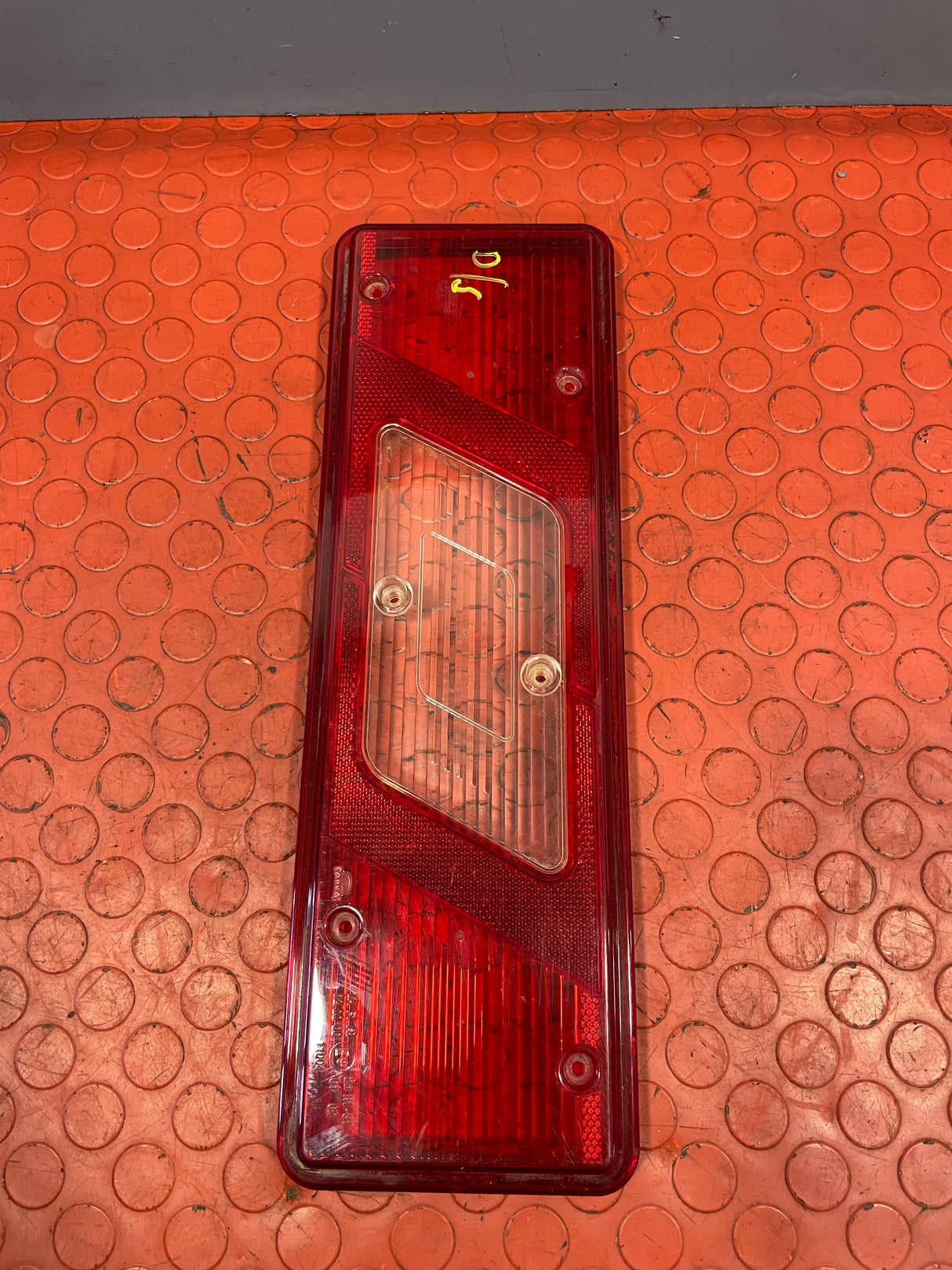 Ford Transit Tipper Pick-Up TAILLIGHT COVER Driver's Side MK8 2014 P/N BK3113404CC / 1847494
