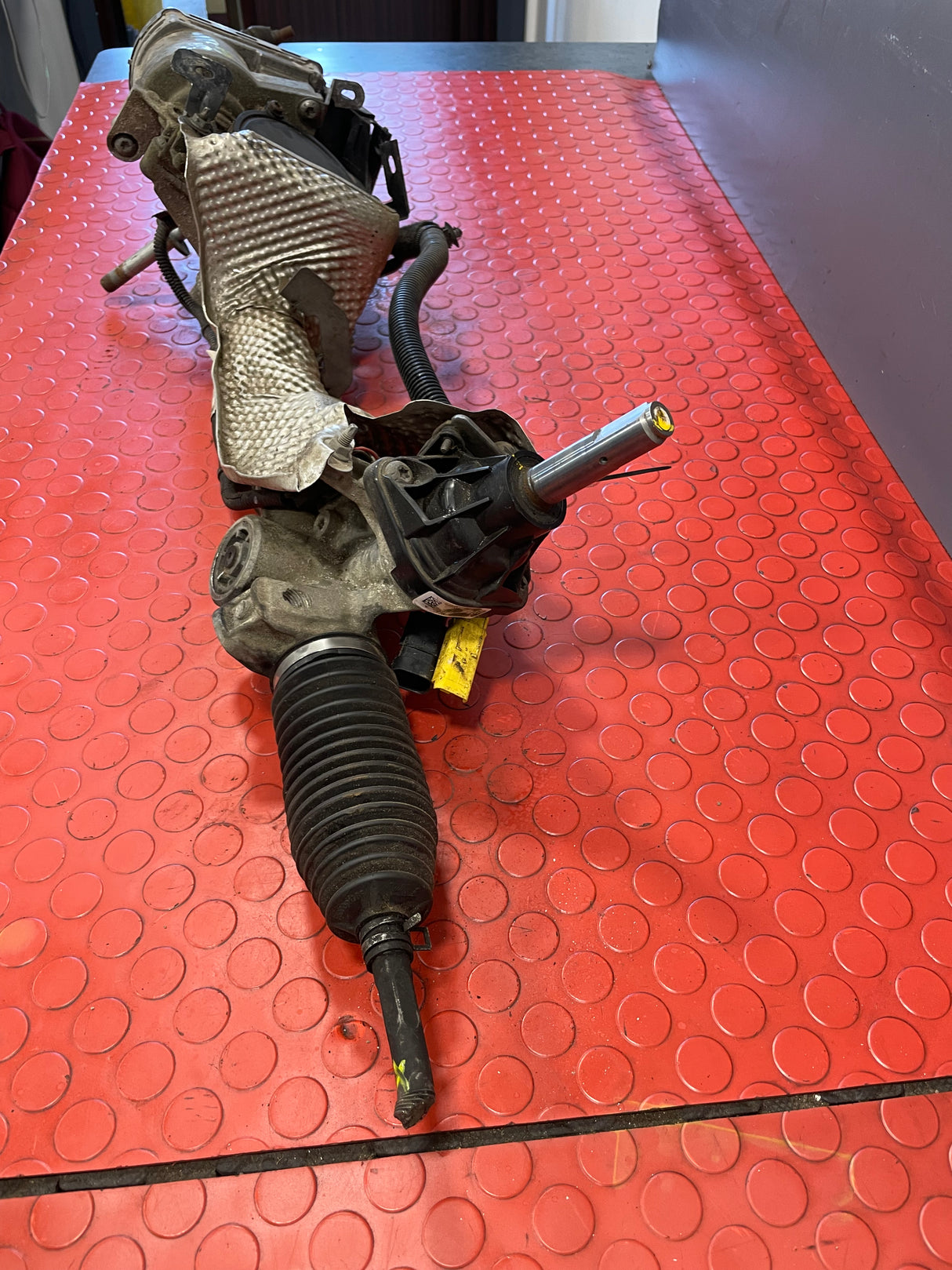 Citroen Berlingo/Peugeot Partner/Vauxhall Combo/Toyota Proace City ELECTRIC POWER STEERING RACK (Damage one joint Arm) 2019-2023 P/N 9824390380 - 2 / 6820000302 / 680000821500 / 690000416400