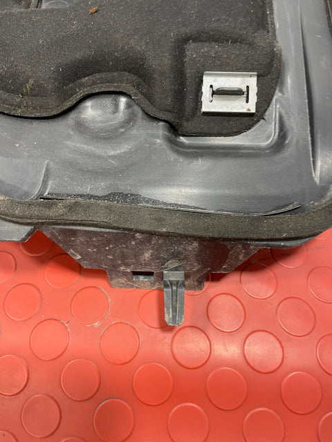 Peugeot Expert/Citroen Berlingo/Vauxhall Combo/Toyota Proace City WINDSCREEN SCUTTLE PANEL TRIM 2019-2024 P/N 9816602280