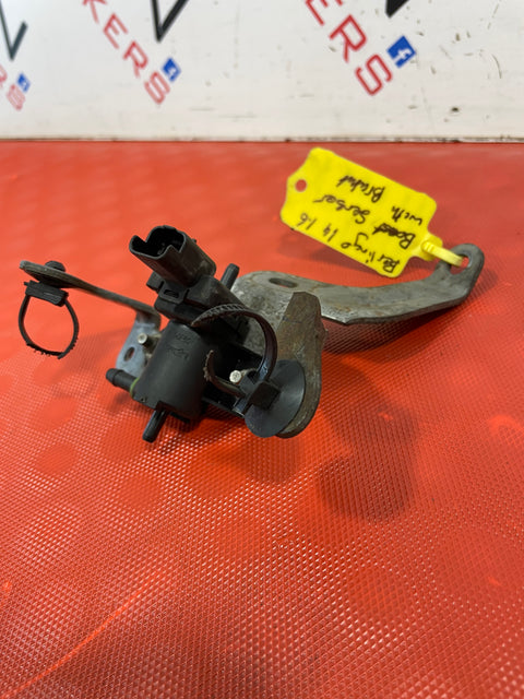 Peugeot Partner Citroen Berlingo  BOOST SENSOR WITH BRACKET 1.6 2014 P/N 9688124580