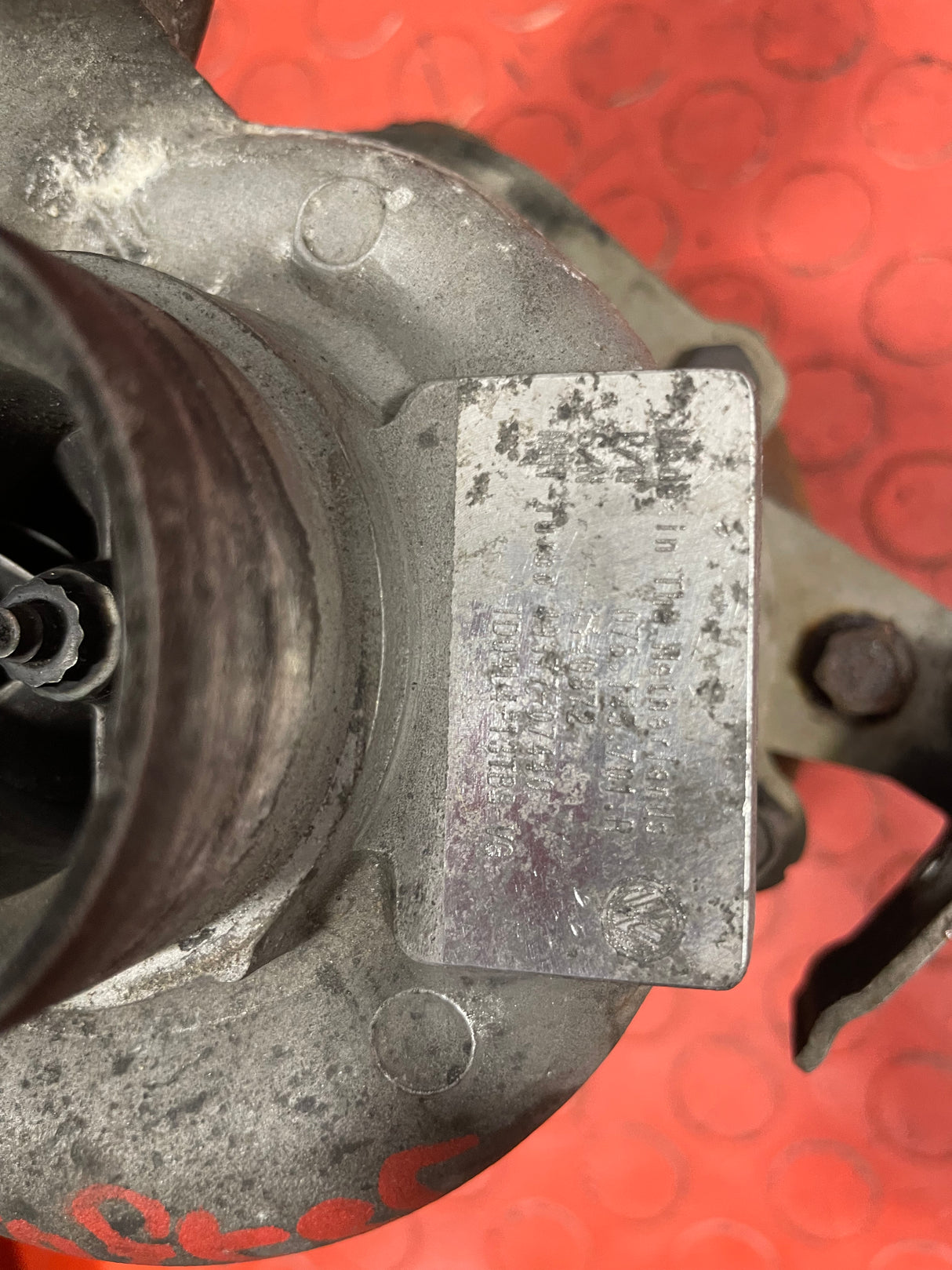 Volkswagen Crafter TURBOCHARGER (w/o Actuator / has play on Impeller / Spares or Repairs) 2.5TDI 2007 P/N 076145701R