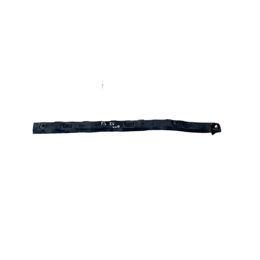 2016 Ford Transit Mk 8 Minibus Rear Bumper Guide