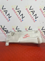 Vauxhall Vivaro/ Citroen Dispatch/ Peugeot Expert/ Toyota Proace 2017 –2023 Washer Bottle  (WITH PUMP)   P/N 9809803680