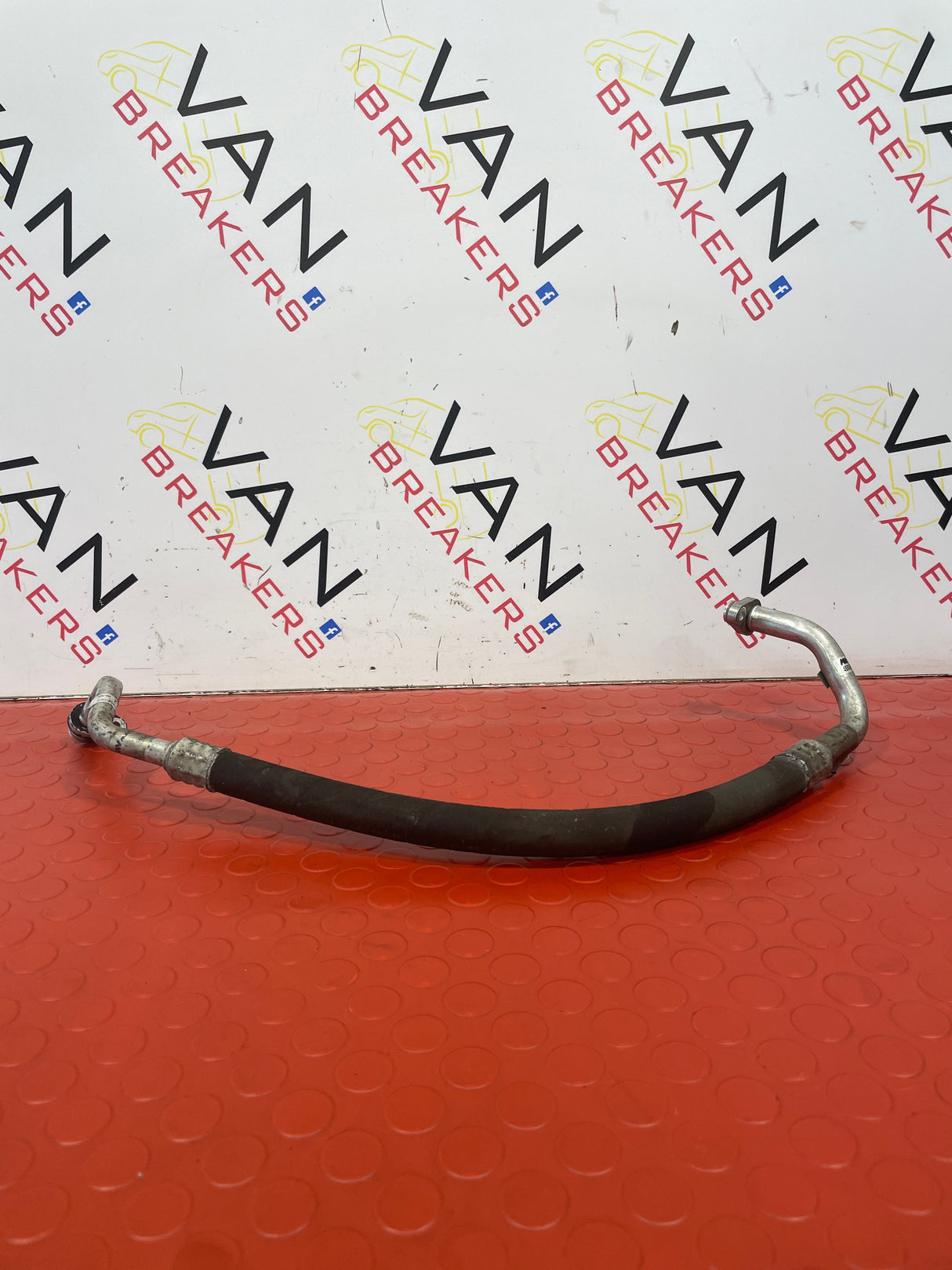 Vauxhall Vivaro/Toyota Proace/Citroen Dispatch/Peugeot Expert/Fiat Scudo AIR CONDITIONING PIPE L1 2016-2024 P/N 9806559880