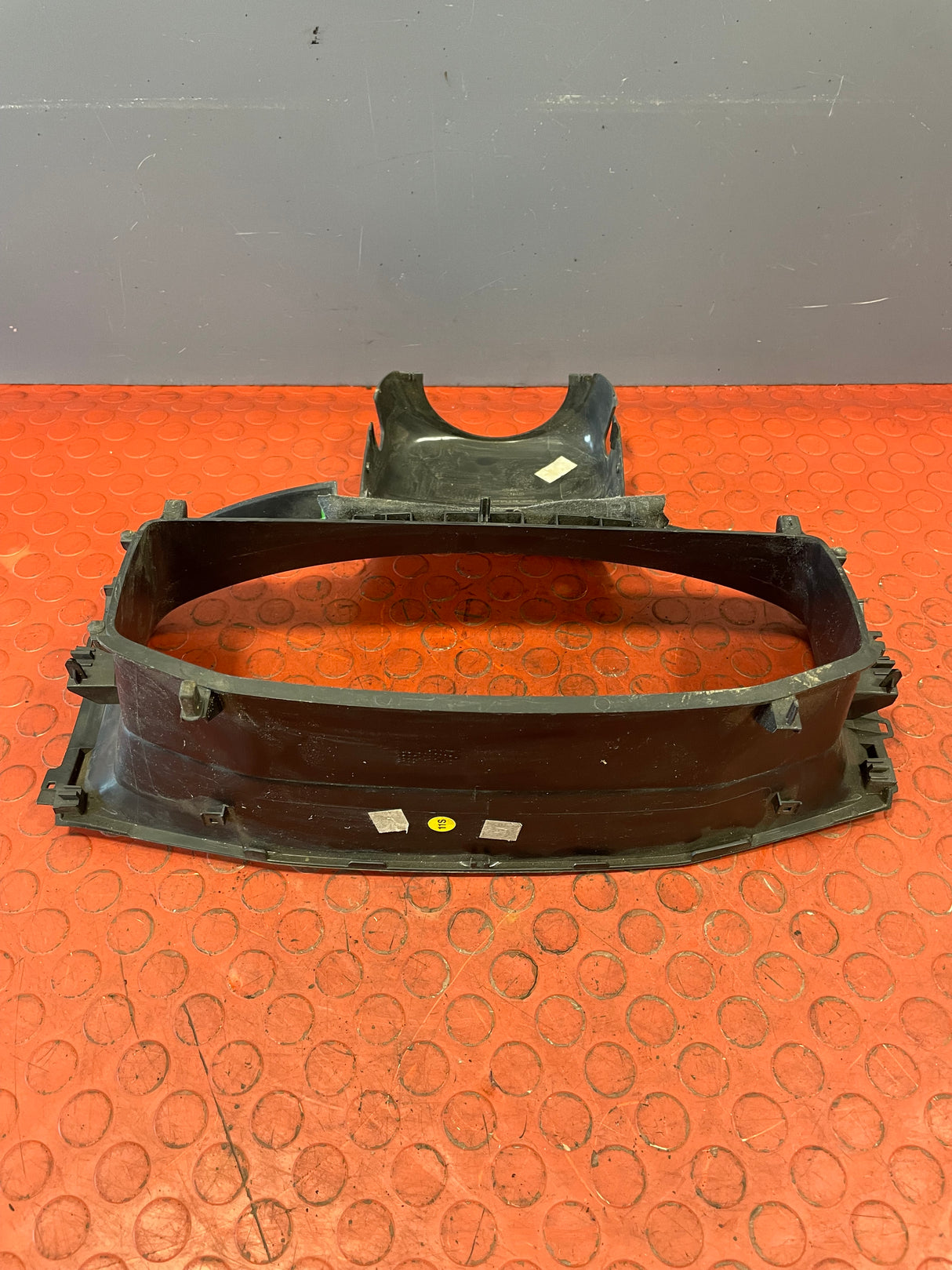 Volkswagen Transporter T6 INSTRUMENT CLUSTER SURROUND TRIM 2015-2019 P/N 7E2857054