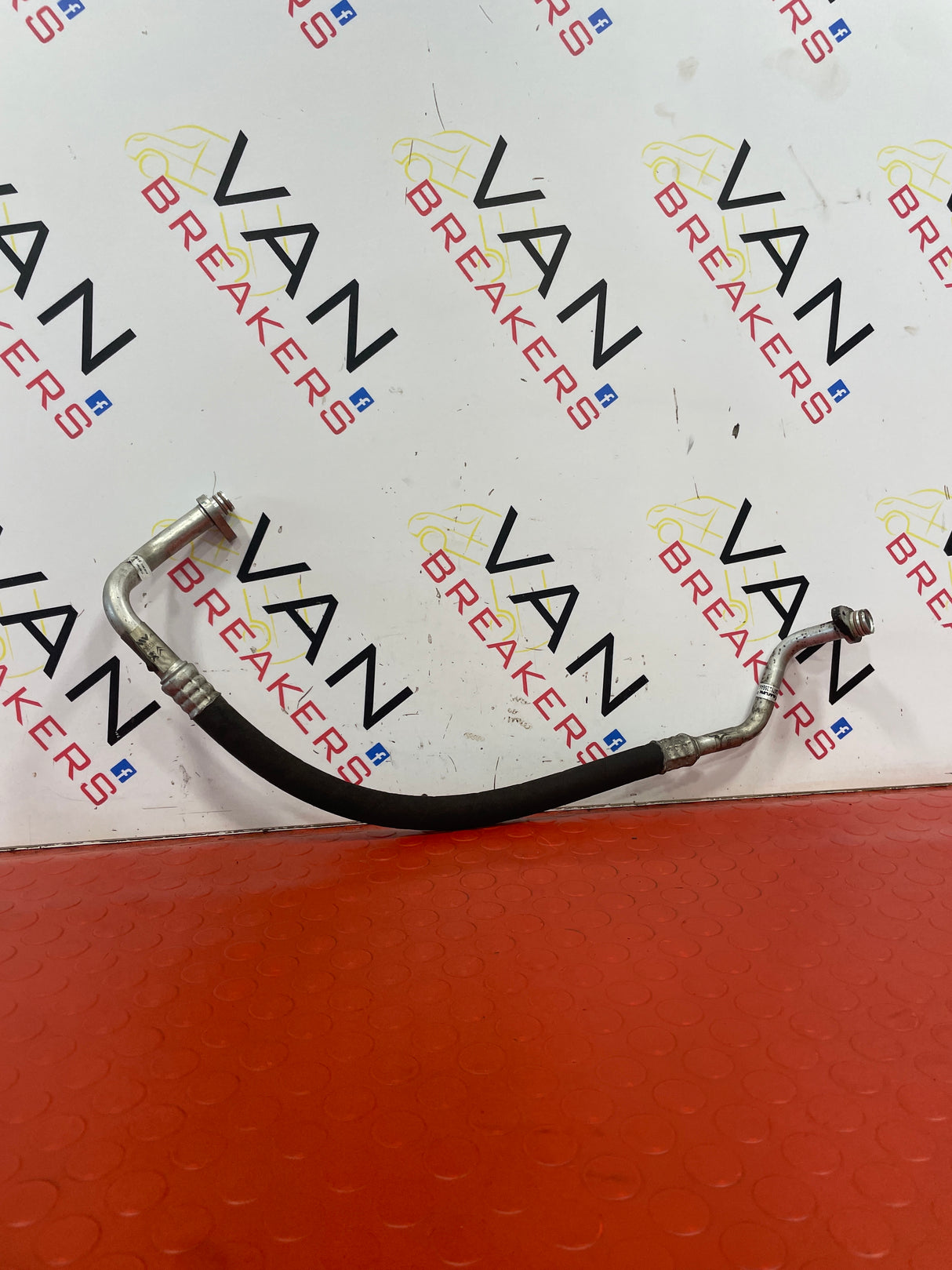 Vauxhall Vivaro/Toyota Proace/Citroen Dispatch/Peugeot Expert/Fiat Scudo AIR CONDITIONING PIPE L1 2016-2024 P/N 9806559880