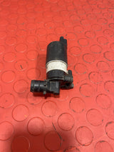 Citroen Berlingo/Peugeot Partner WINDSCREEN WASHER PUMP 2008-2018 P/N 9684522380