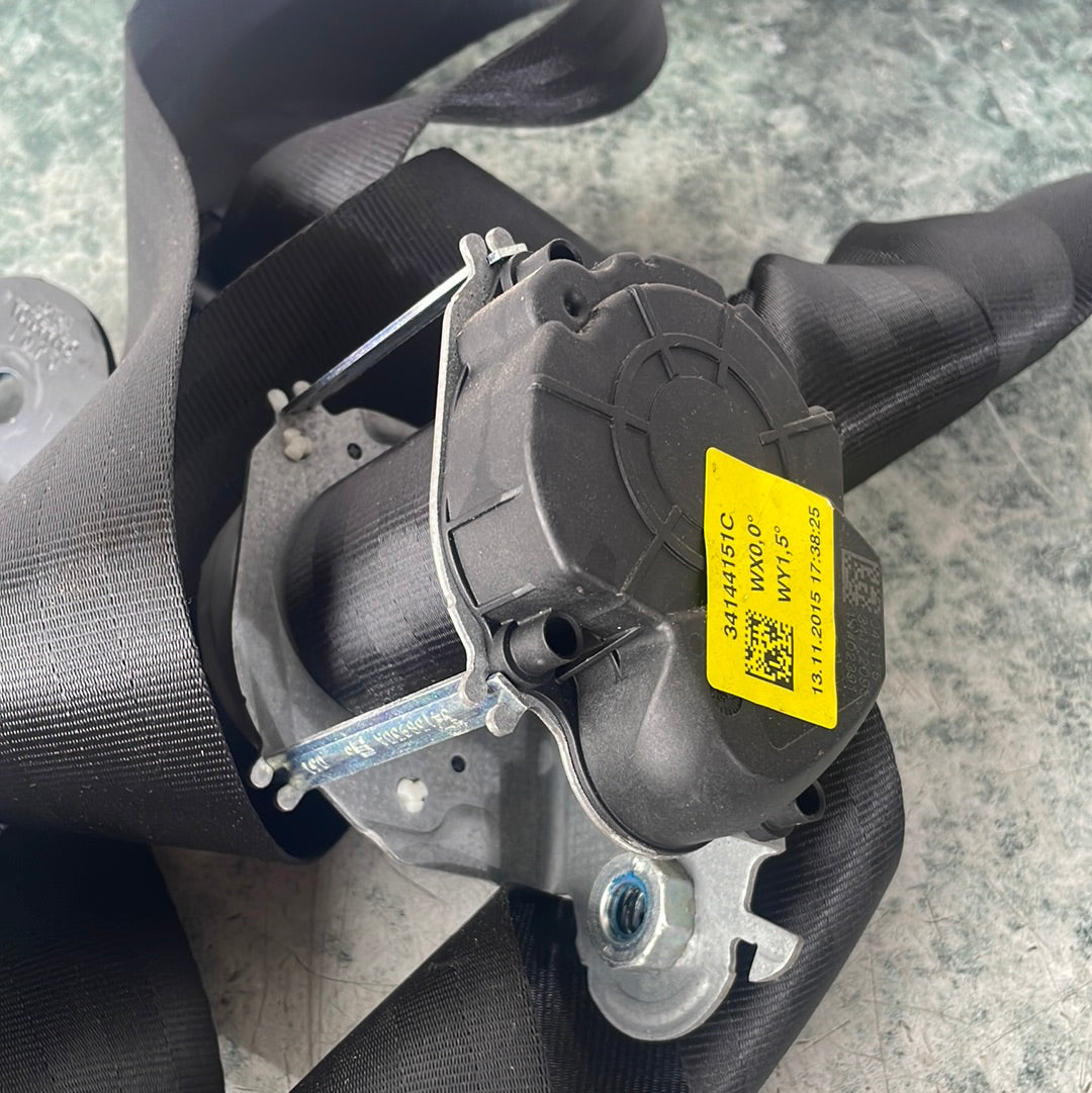 Renault Trafic/Vauxhall Vivaro PASSENGER SIDE FRONT  SEATBELT 2015-2022 P/N 868854200R