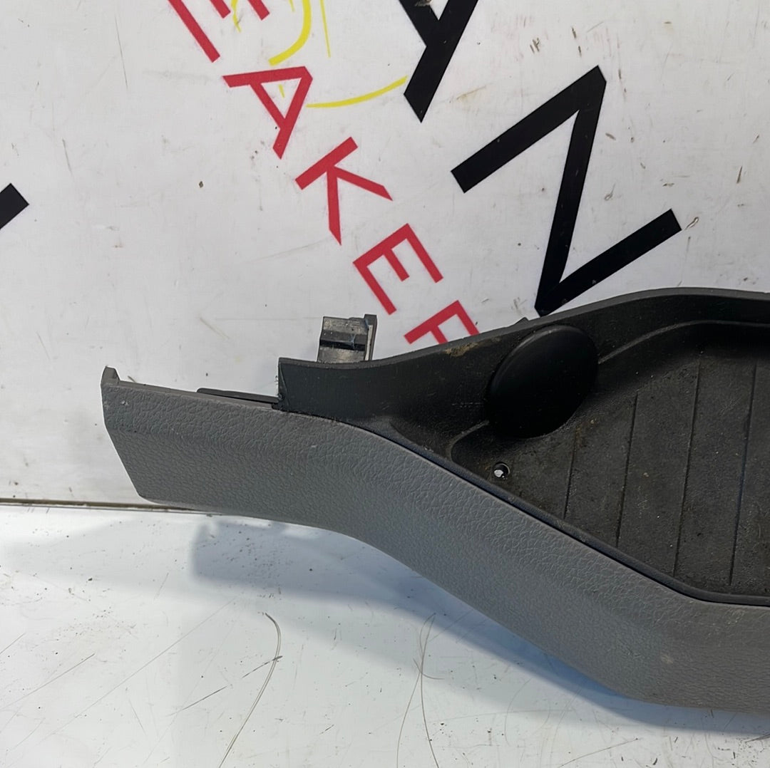 Volkswagen Crafter CUP HOLDER P/N 7C2858337