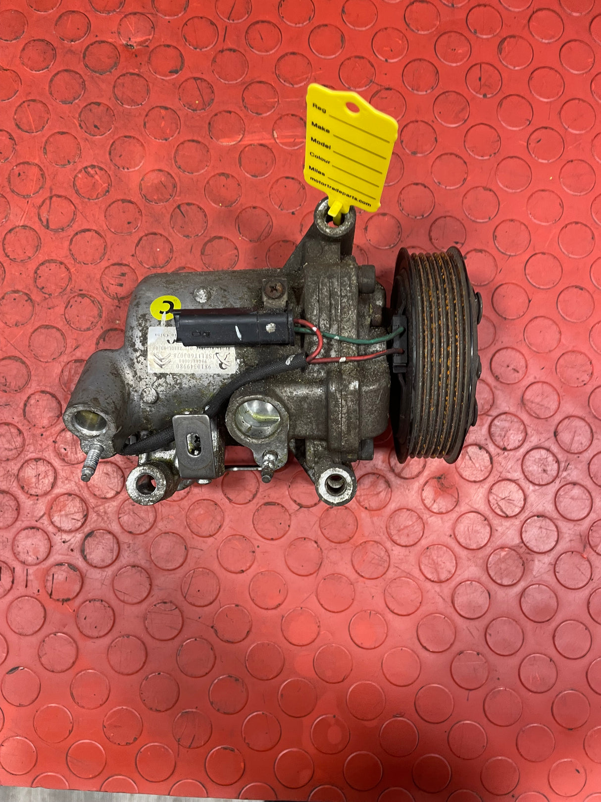 Citroen Berlingo/Peugeot Partner/Vauxhall Combo/Toyota Proace City AIR CONDITIONING PUMP 1.5 2019/2024 P/N 9810349980 - 3